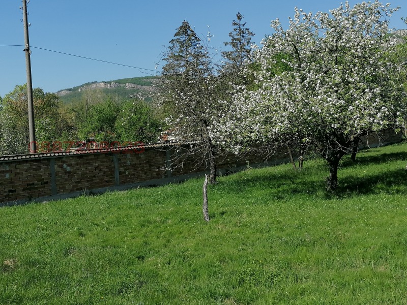 Продава ПАРЦЕЛ, с. Златевци, област Габрово, снимка 8 - Парцели - 52784596