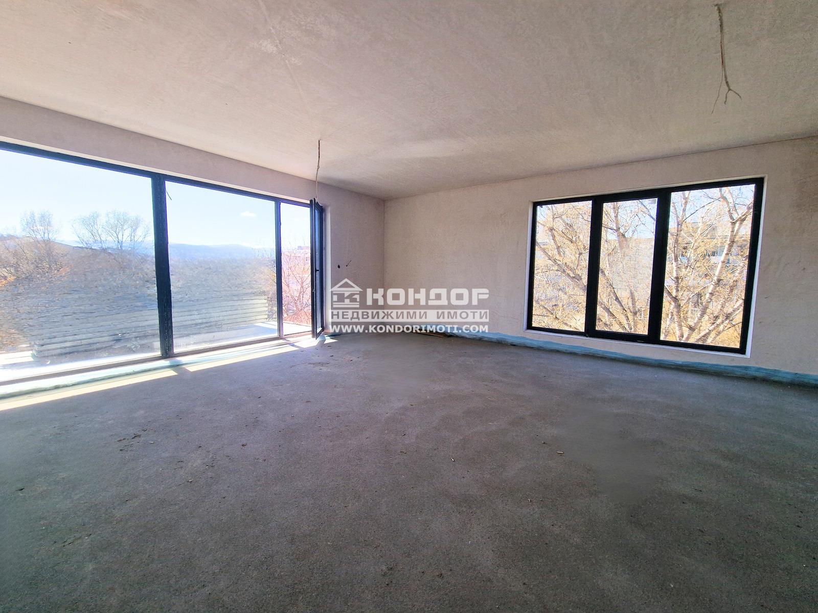 Продава МНОГОСТАЕН, гр. Пловдив, Кършияка, снимка 2 - Апартаменти - 55233230