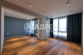 МНОГОСТАЕН, 223 m2