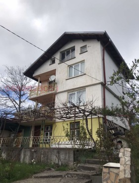 Продава  Къща, с. Хераково