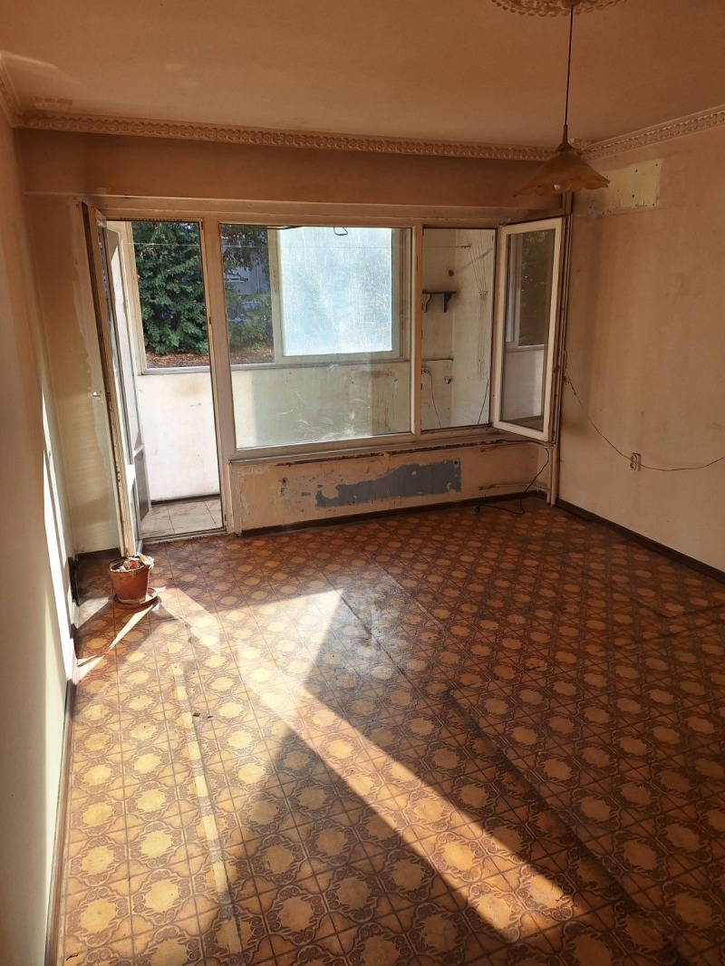 Продава  1-стаен град Бургас , Славейков , 41 кв.м | 75066081