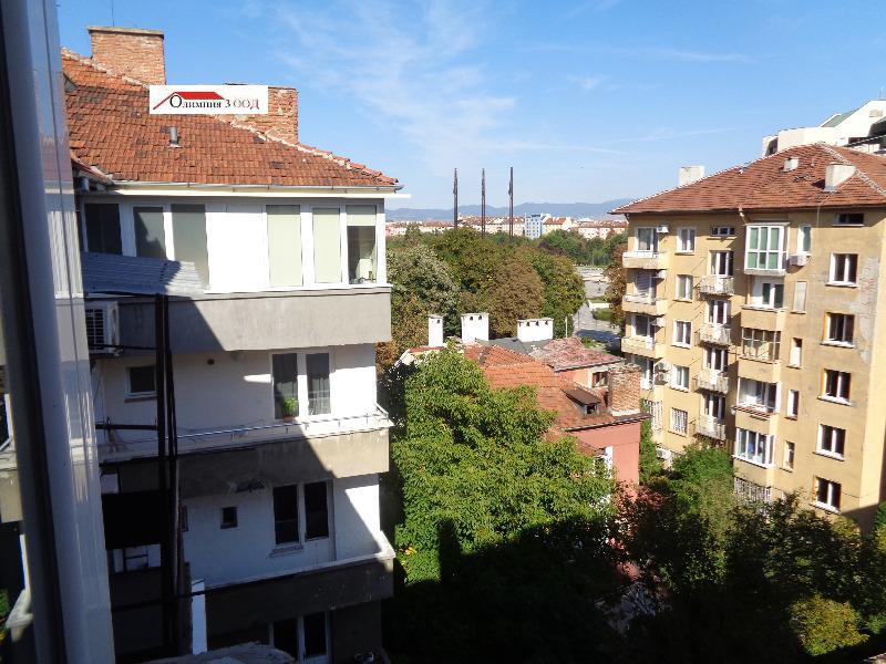 Na prodej  2 ložnice Sofia , Centar , 120 m2 | 27216622 - obraz [3]