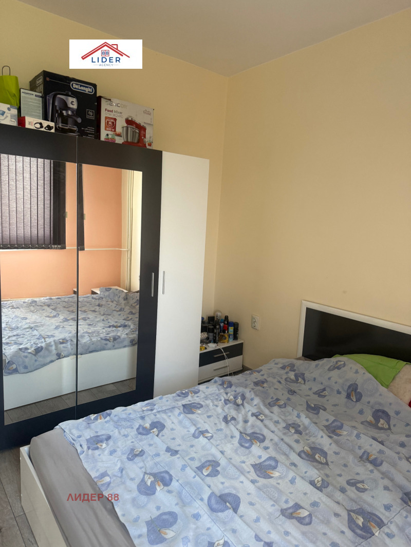 Продается  2 спальни Плевен , Сторгозия , 75 кв.м | 56260723 - изображение [3]
