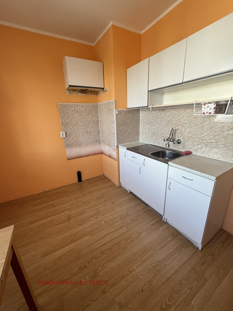 Продава 3-СТАЕН, гр. София, Фондови жилища, снимка 5 - Апартаменти - 53245428