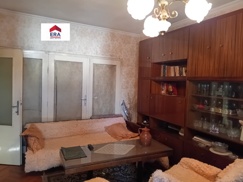 Продава  4-стаен, град Стара Загора, Център •  104 000 EUR • ID 36341237 — holmes.bg - [1] 