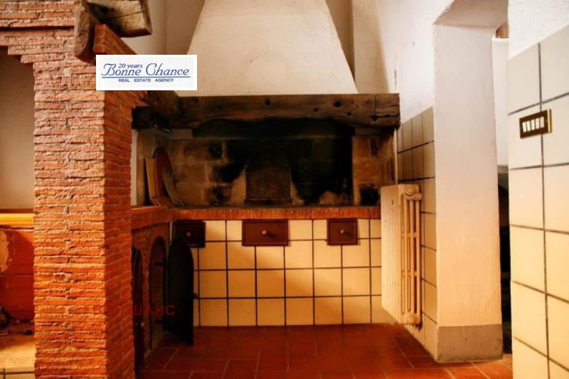 Продава МНОГОСТАЕН, гр. София, Център, снимка 12 - Апартаменти - 52392242