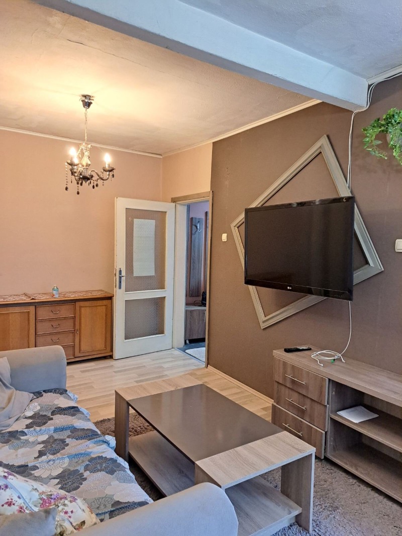 Till salu  Hus Golv Sofia , Zona B-18 , 90 kvm | 79310557 - bild [2]