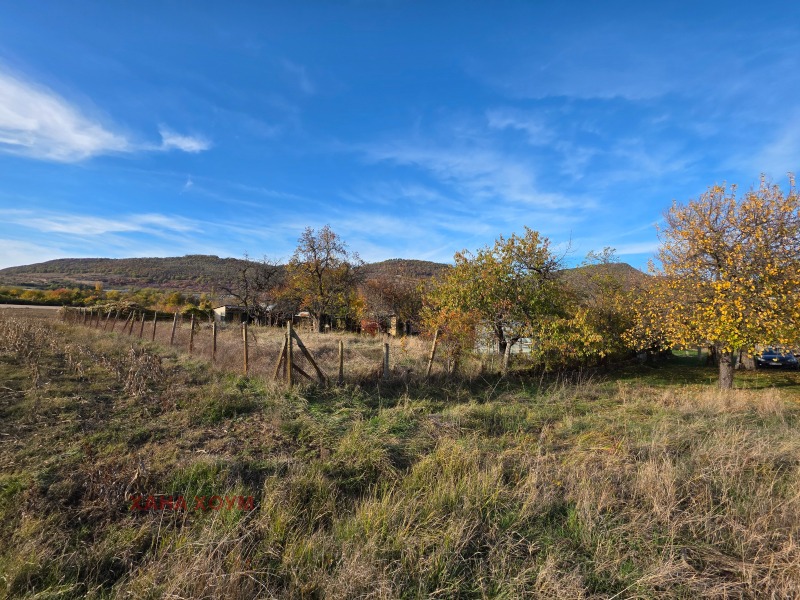 Продава КЪЩА, с. Врабево, област Ловеч, снимка 16 - Къщи - 52304163