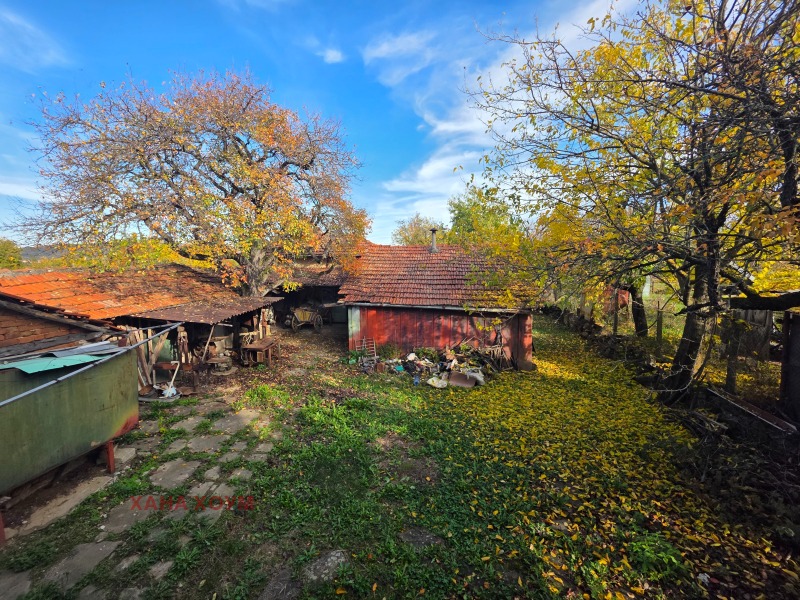 Продава КЪЩА, с. Врабево, област Ловеч, снимка 14 - Къщи - 52304163