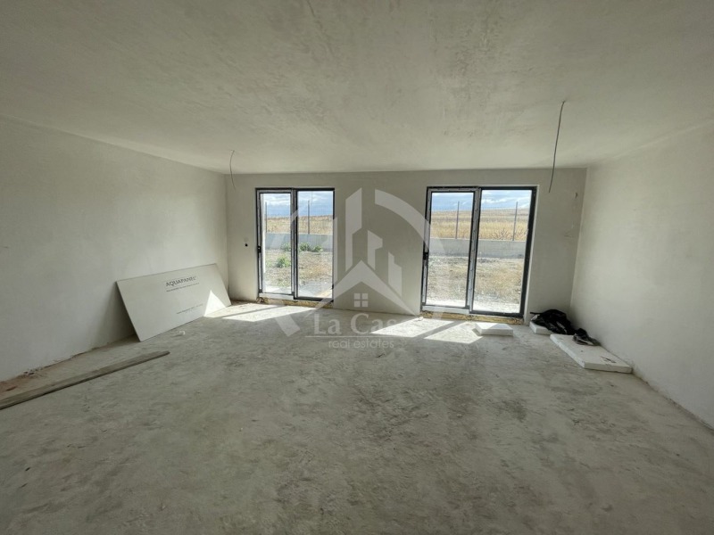 Продава КЪЩА, гр. Божурище, област София област, снимка 15 - Къщи - 53033773