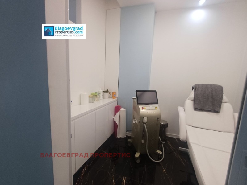 Продава МАГАЗИН, гр. Благоевград, Идеален център, снимка 10 - Магазини - 52256522