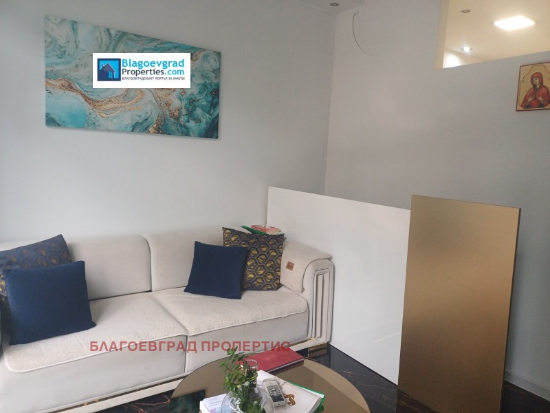 Продава МАГАЗИН, гр. Благоевград, Идеален център, снимка 3 - Магазини - 52256522