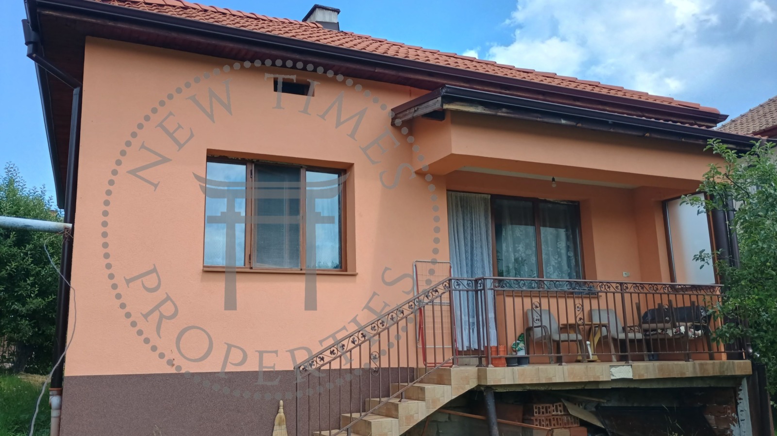 Продава КЪЩА, гр. Годеч, област София област, снимка 3 - Къщи - 55075433