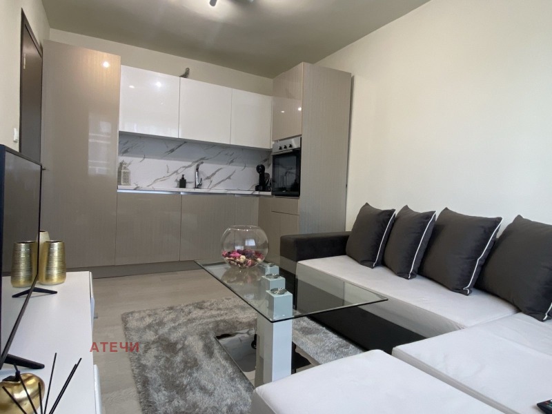 Продава 2-СТАЕН в град София, Банишора - 42 кв.м / 135 000 € » 264 037.05 лв., АТЕЧИ