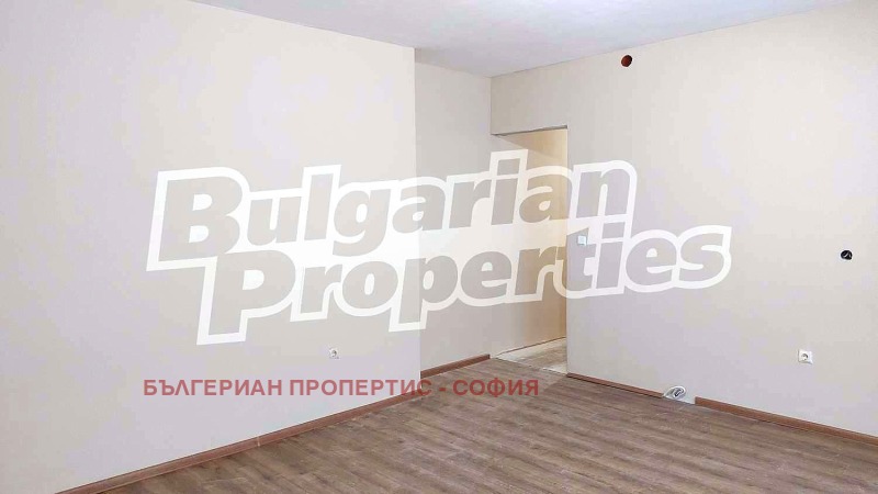 Продаја  1 спаваћа соба Софија , Карпузица , 66 м2 | 65317667 - слика [4]