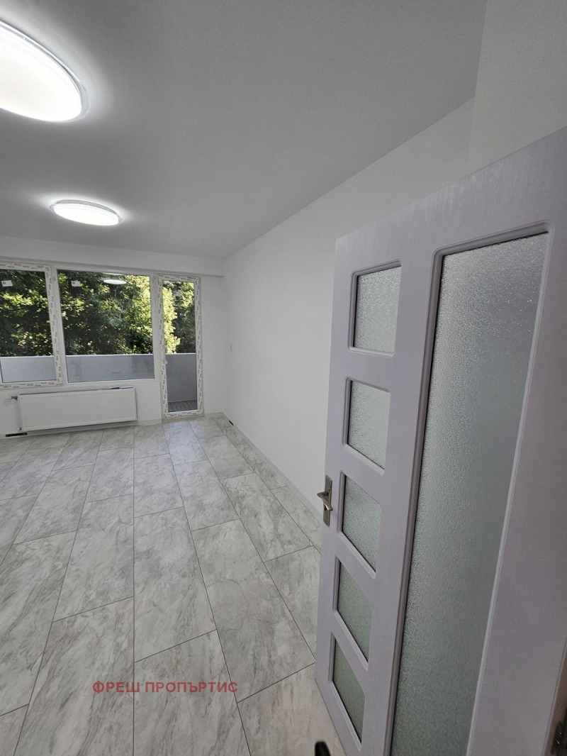 Продава  3-стаен град София , Свобода , 65 кв.м | 30443468 - изображение [2]