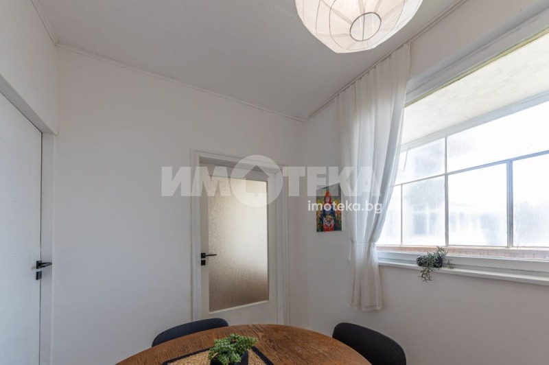 Zu verkaufen  1 Schlafzimmer Warna , Kajsiewa gradina , 60 qm | 67438011 - Bild [9]