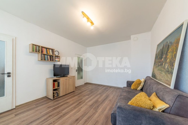 Zu verkaufen  1 Schlafzimmer Warna , Kajsiewa gradina , 60 qm | 67438011 - Bild [6]