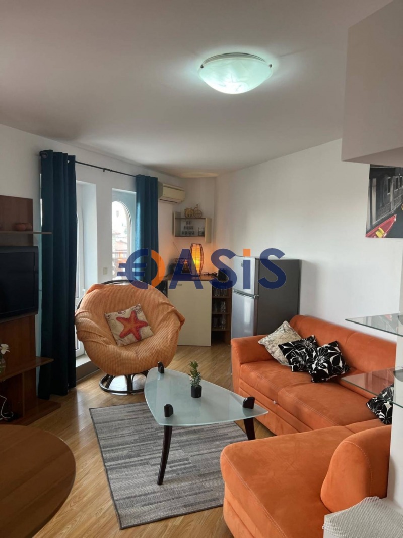 Продава  2-стаен област Бургас , гр. Свети Влас , 98 кв.м | 82905353