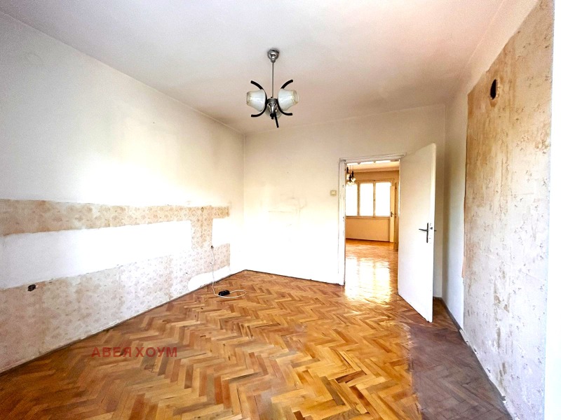In vendita  2 camere da letto Varna , Chataldga , 95 mq | 99931656 - Immagine [5]