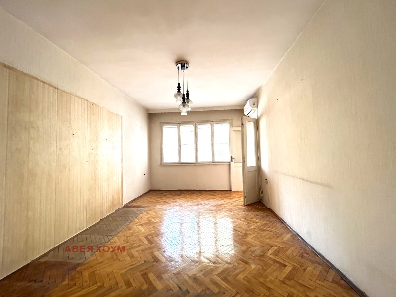 In vendita  2 camere da letto Varna , Chataldga , 95 mq | 99931656 - Immagine [3]