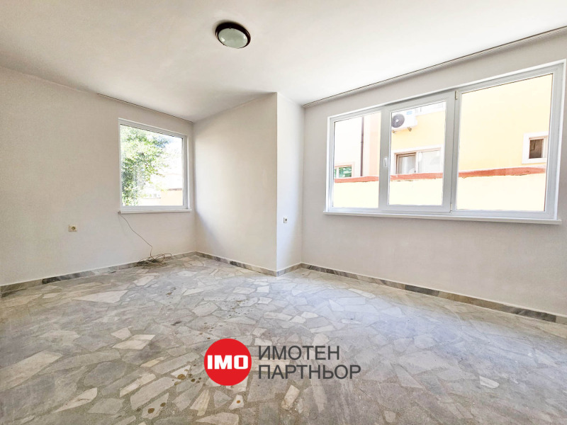 For Sale  3+ bedroom Burgas , Sarafovo , 77 sq.m | 48081177 - image [8]