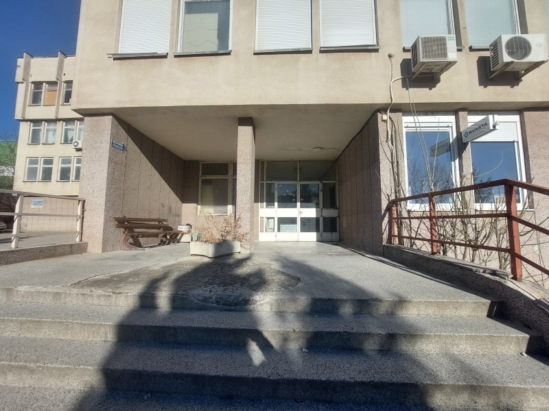 À vendre  Bureau Veliko Tarnovo , Promichlena zona - Zapad , 732 m² | 55818654 - image [2]