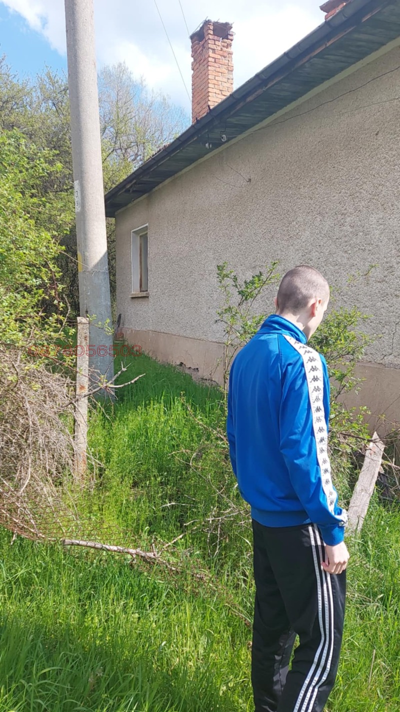 Продава КЪЩА, с. Туроковци, област Перник, снимка 17 - Къщи - 52781525