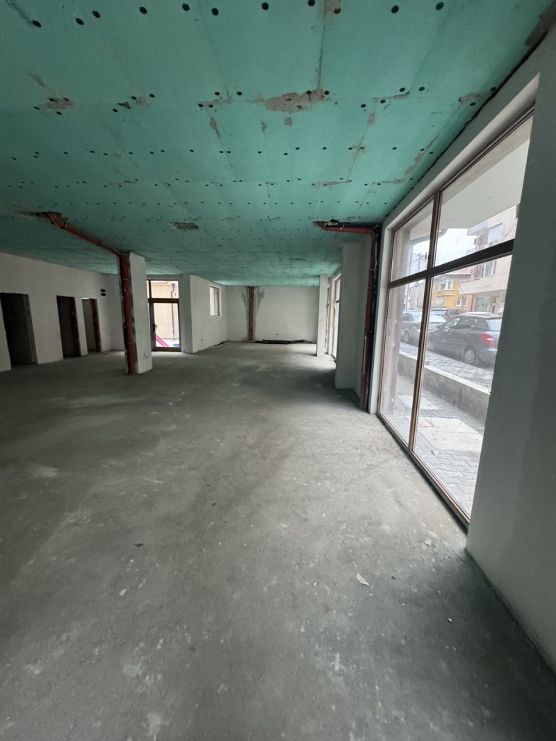 Продава МАГАЗИН, гр. Благоевград, Широк център, снимка 5 - Магазини - 52624966