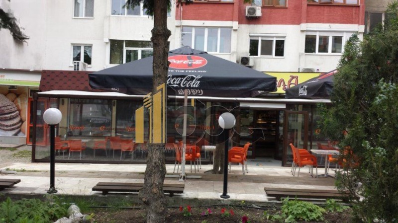 Na sprzedaż  Bar; kawiarnia Sofia , Ljulin 10 , 250 mkw | 21340620 - obraz [2]