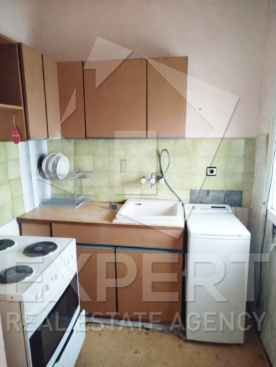 Продава 1-СТАЕН, гр. Пловдив, Гагарин