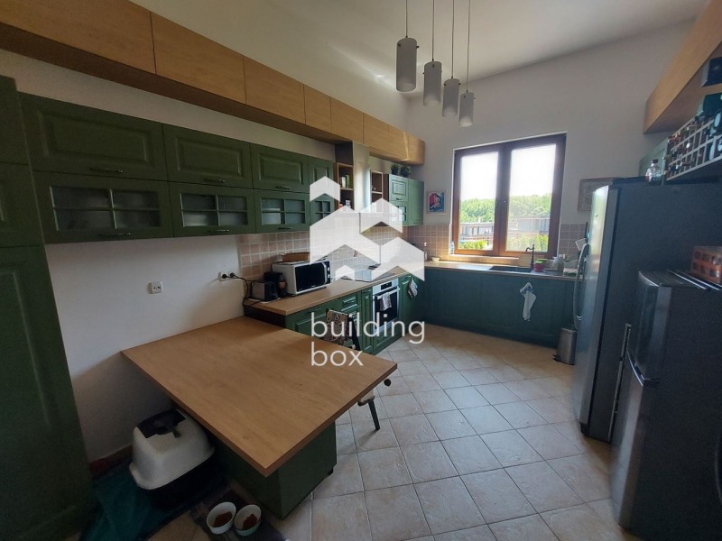 De vânzare  Casa Sofia , Bistrița , 320 mp | 64966185 - imagine [6]
