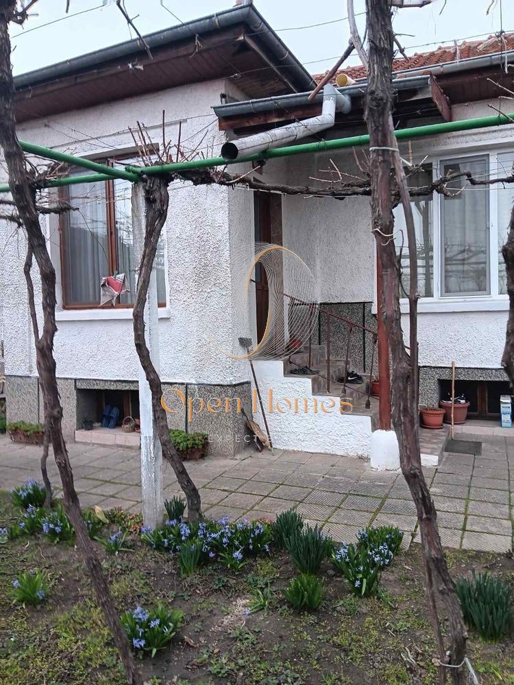 Продава КЪЩА, с. Цалапица, област Пловдив, снимка 4 - Къщи - 54219147