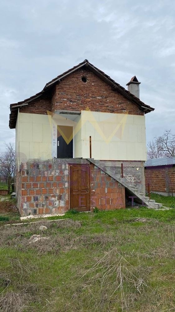 Продава КЪЩА, с. Болярино, област Пловдив