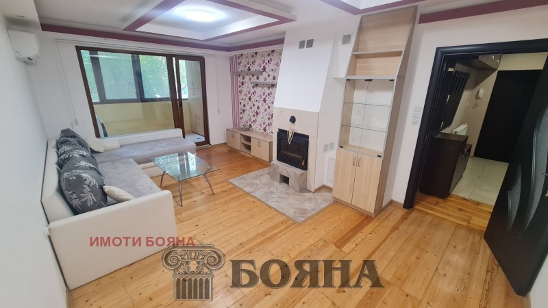 Продава  2-стаен град Русе , Център , 60 кв.м | 72633518