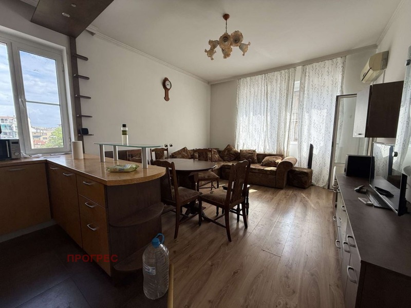 Na sprzedaż  2 sypialnie Plowdiw , Karszijaka , 96 mkw | 63072964 - obraz [2]
