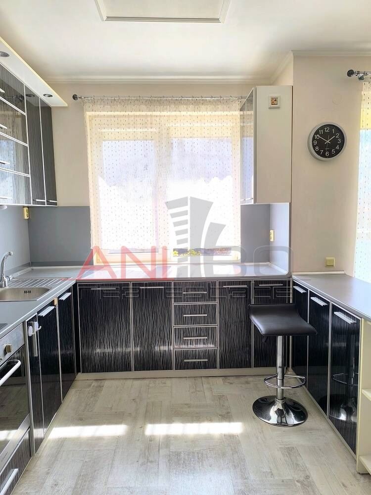 Продава 3-СТАЕН, гр. Варна, Окръжна болница-Генерали, снимка 3 - Апартаменти - 54203986