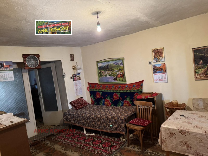 Продава КЪЩА, с. Кобиляк, област Монтана, снимка 13 - Къщи - 53165123