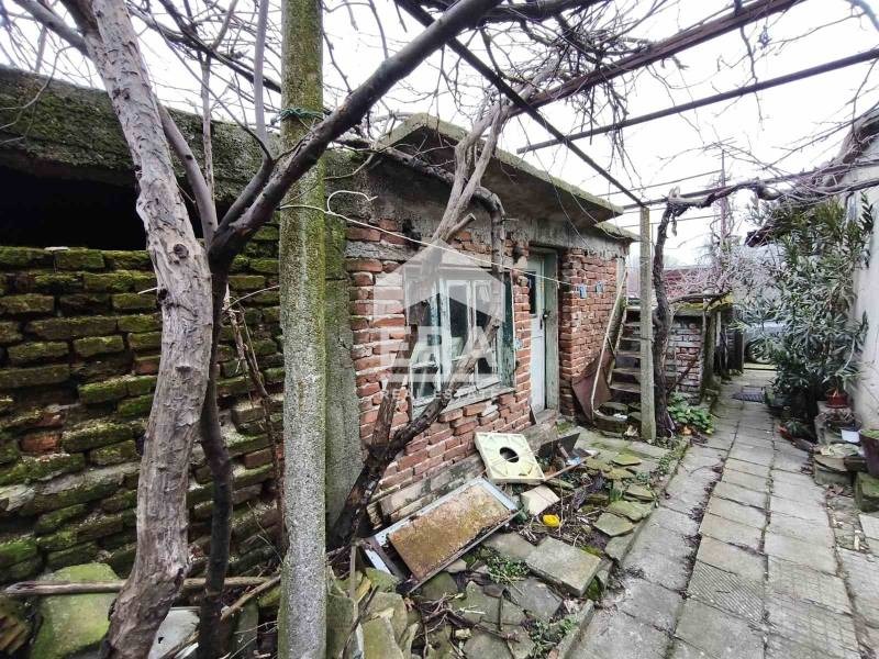 Продава КЪЩА, гр. Ямбол, Боровец, снимка 3 - Къщи - 54679632