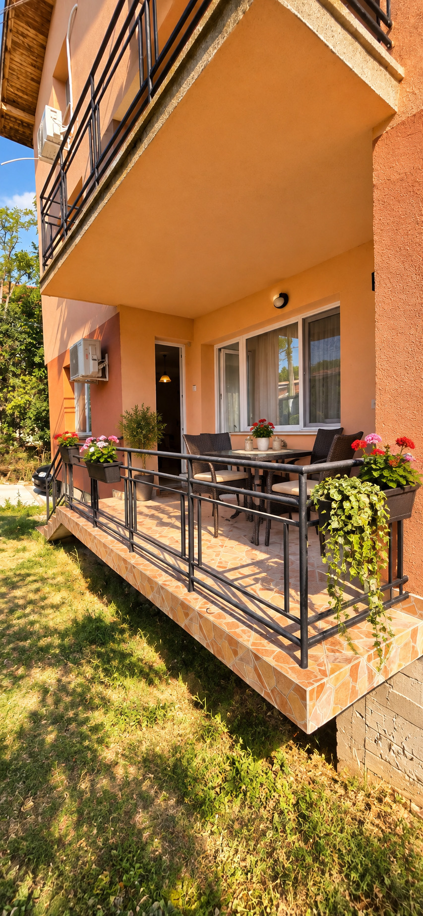 Продава ЕТАЖ ОТ КЪЩА, с. Алдомировци, област София област