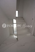 Продава КЪЩА, град София, с. Бистрица • 670000 € • 59644867 — Holmes.bg