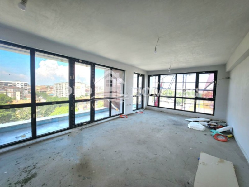 Продава 3-СТАЕН в град Пловдив, Тракия - 117 кв.м / 157 700 € » 308 434.39 лв., ГОЛД ИМОТИ