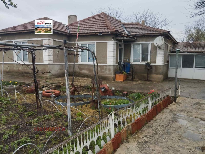 Продава КЪЩА в област Добрич, с. Раковски - 90 кв.м / 45 000 € » 88 012.35 лв., 1001ИМОТИ