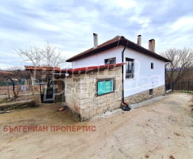 Casa Gorsko novo selo, região Veliko Tarnovo 4