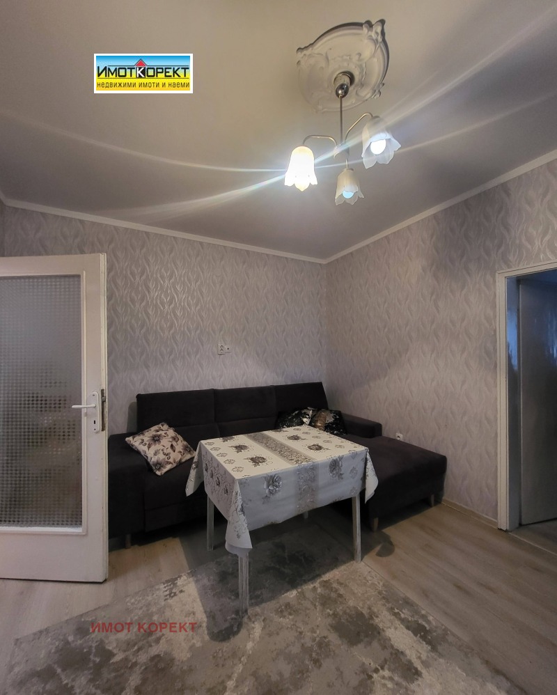 Продава  2-стаен град Пазарджик , Център , 62 кв.м | 60774873 - изображение [4]