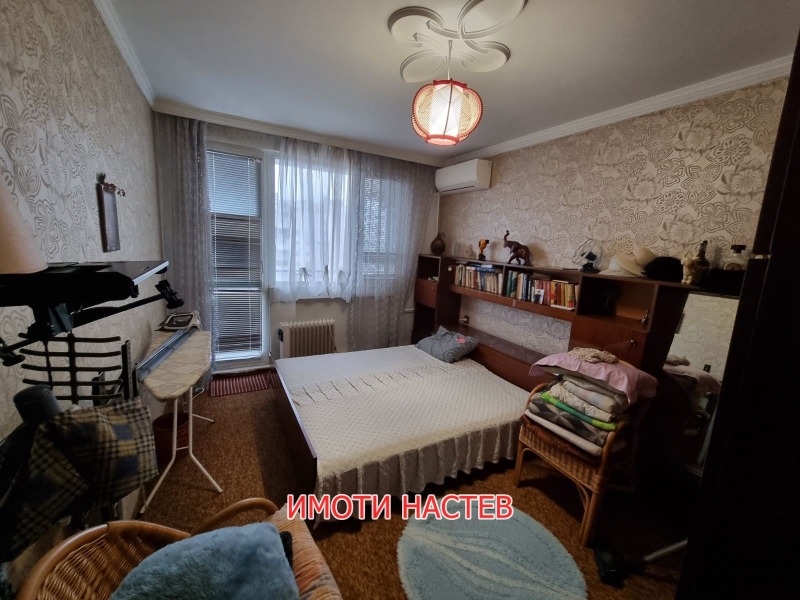 Продаја  3 спаваће собе Шумен , Центар , 110 м2 | 71753628 - слика [8]