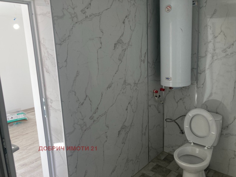 Продава КЪЩА, гр. Добрич, Кралска зона, снимка 3 - Къщи - 53080438