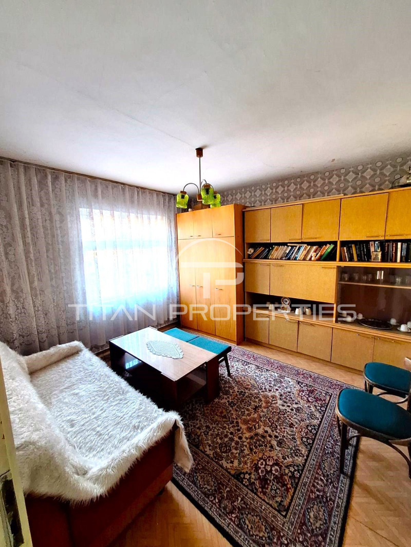 Продава КЪЩА, с. Павелско, област Смолян