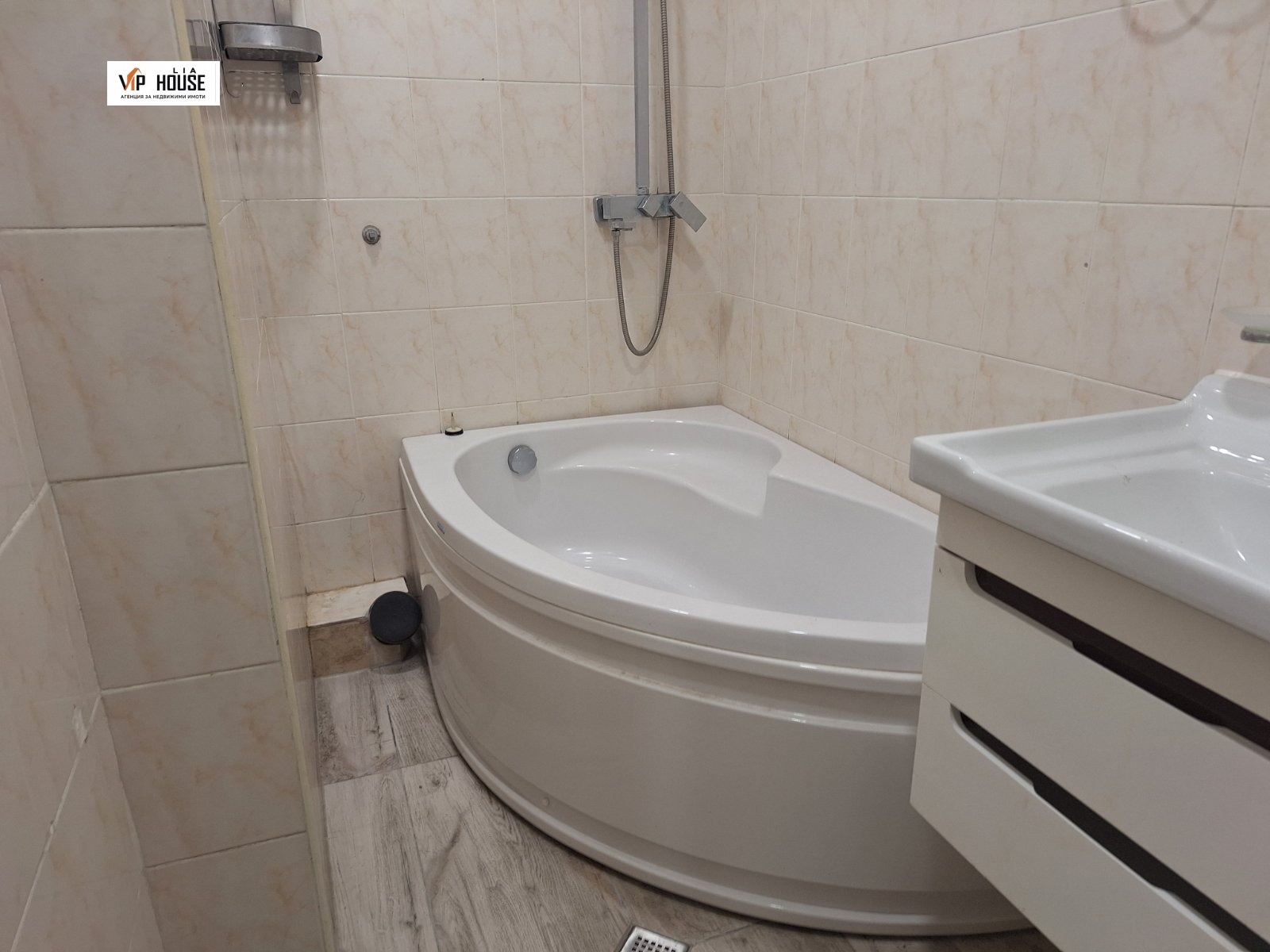 Продава 3-СТАЕН, гр. Пазарджик, Идеален център, снимка 13 - Апартаменти - 53650650