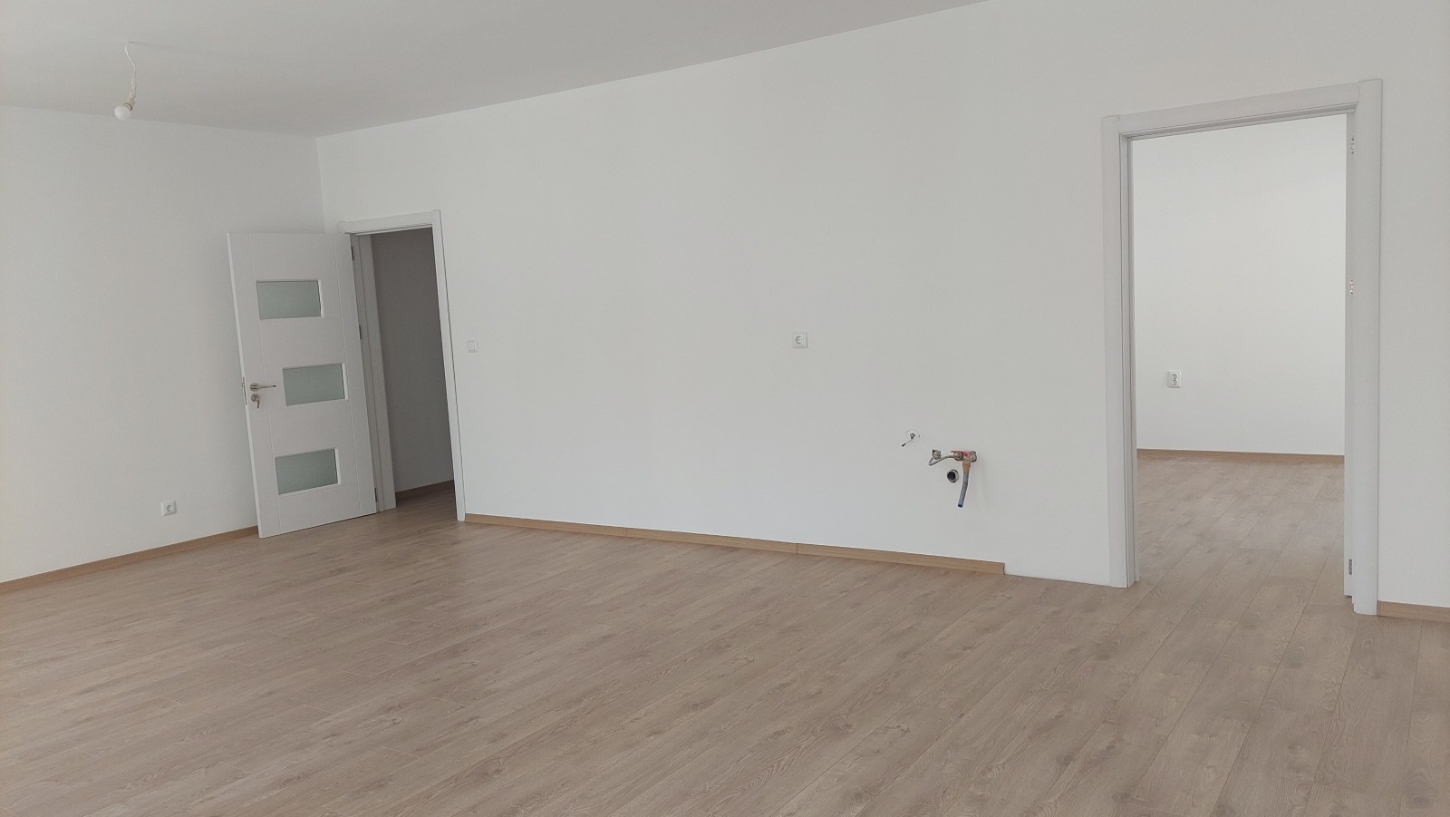 Продава 4-СТАЕН, гр. София, Гоце Делчев, снимка 3 - Апартаменти - 54109422